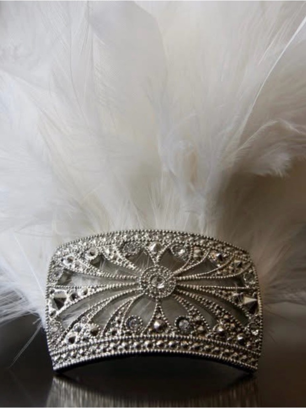 Stunning Feather and Crystal Bridal Fascinator - Picture 7 of 8